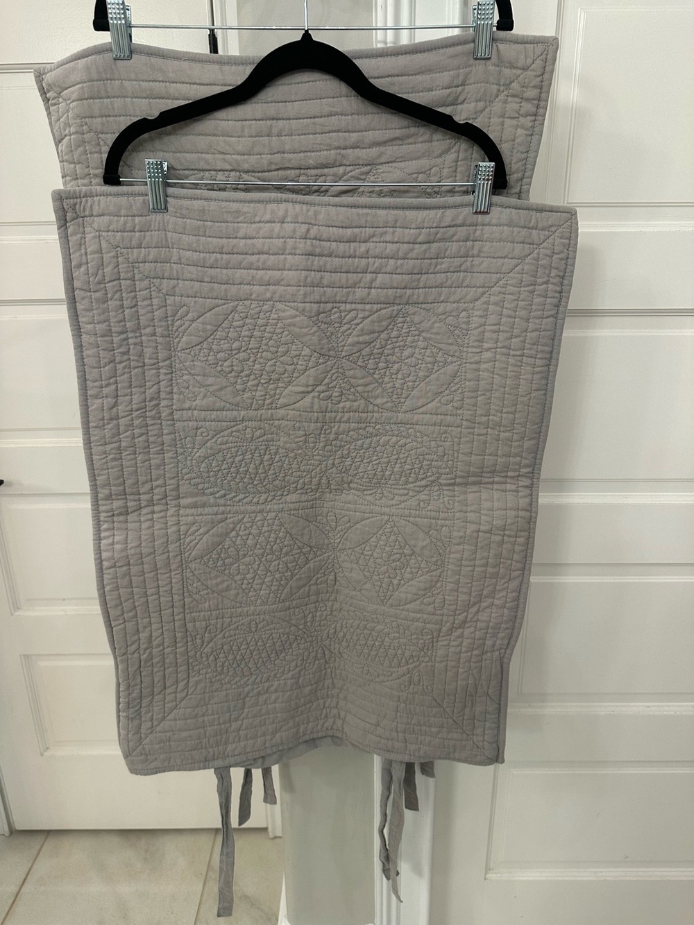 Pottery Barn Hanna Quilted Standard Pillow Sham Set Of 2 Linen Blend Smoke Gray